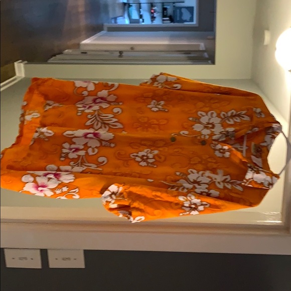 Tennessee Vols Hawaiian shirt - Picture 1 of 2
